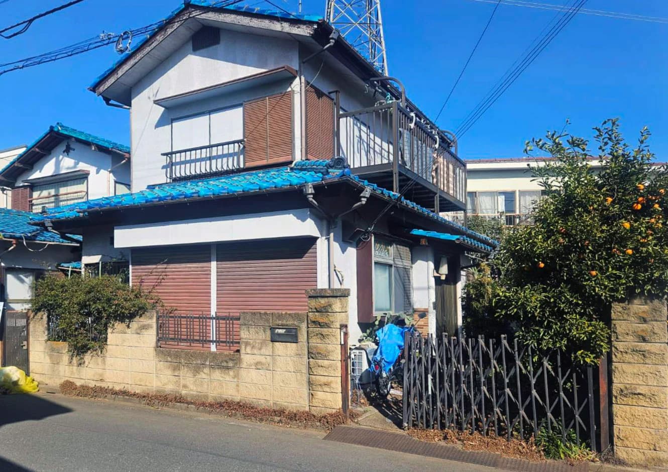 埼玉県内の落ち着いた郊外住宅